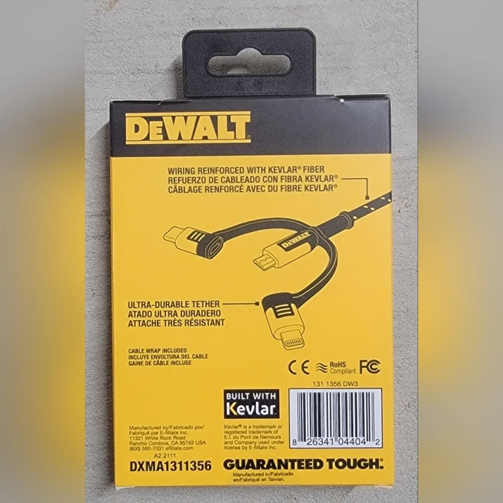 QDEWALT Reinforced 3-in-1 Cable for Lightning, USB-C and Micro-USB, Brand New.